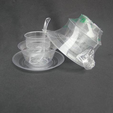 航空餐具为什么那么轻?材质揭秘